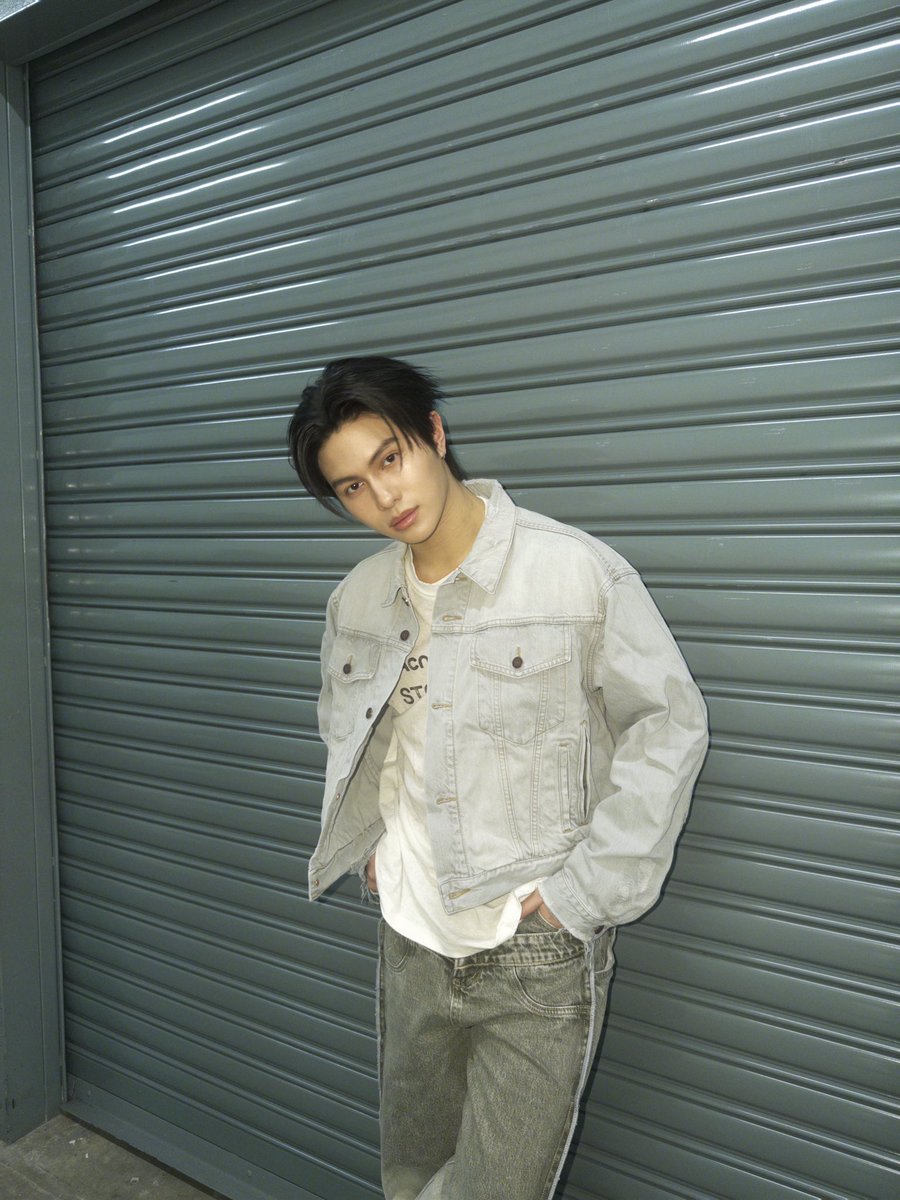 ocea4blue's tweet photo. ออแกนิคมากก โคตรหล่อ วิลเลี่ยมเปิดหน้าผากที่พี่รัก

#williamjkp https://t.co/0Lb7Xws8ko