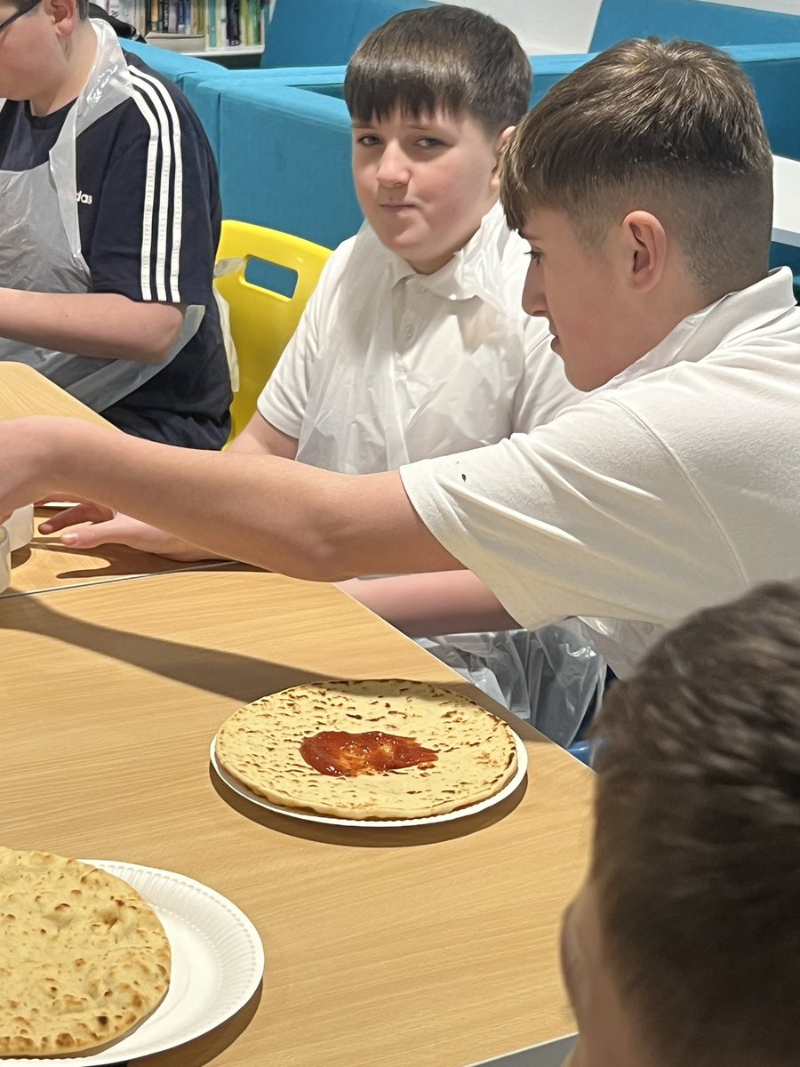 Virtual Headteacher tweet media