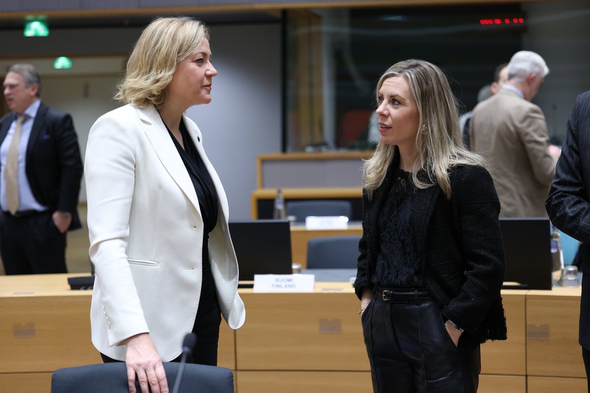 That's a wrap for #GAC! EU affairs ministers discussed:

🔹<a href="/CY2026EU/">Cyprus Presidency of the Council of the EU 2026</a> priorities
🔹 Rule of law situation in 🇩🇰, 🇪🇪, 🇬🇷 and 🇪🇸
🔹 European democracy shield

See main results for more ⬇️
link.europa.eu/hKyMcC