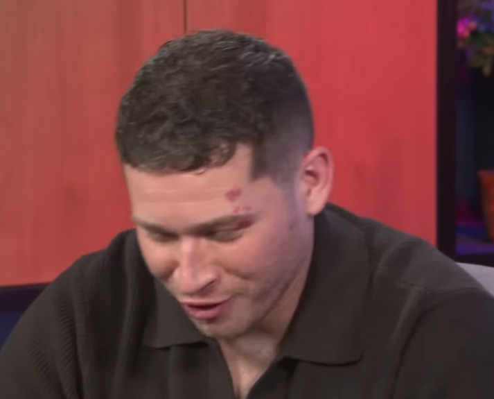 theyheyhey's tweet image. thinking abt the time
ryan asked oliver
"what is something you've always wanted to ask me?"
and oliver tensed up and looked away
and ryan had to make a joke to change the topic

i wanted to know what oliver was gonna say so bad 😭