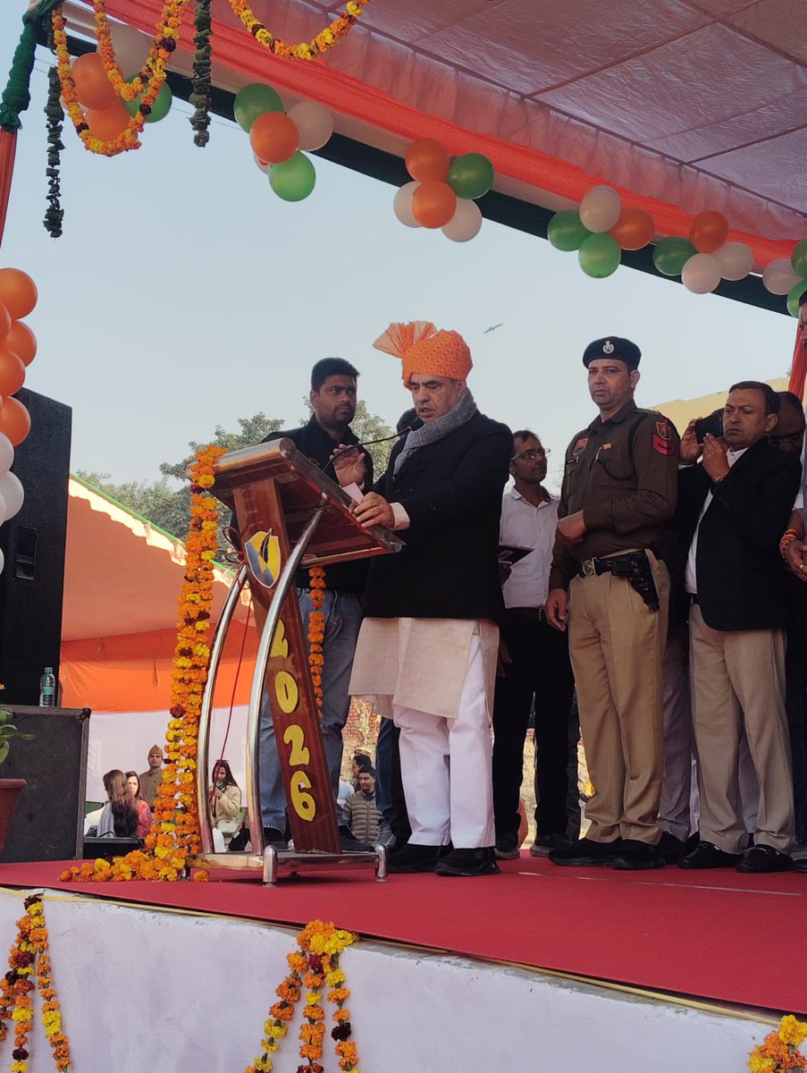 #Information | The 77th Republic Day celebrations were successfully held today at the Dussehra Ground in Ballabgarh. The chief guest at the event was former Haryana Cabinet Minister and MLA Ballabgarh, Shri Moolchand Sharma. <a href="/sdm_ballabgarh/">SDM Ballabgarh</a> Shri Mayank Bhardwaj and ACP Shri