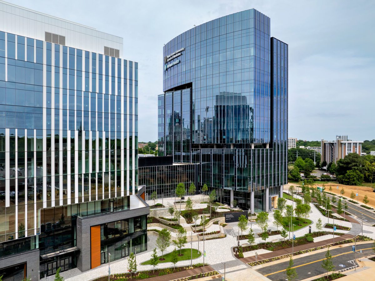 Tesho Akindele tweet media