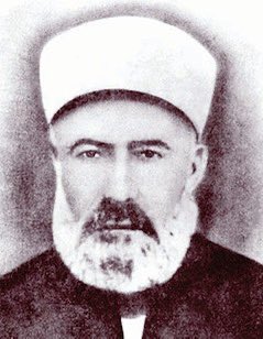100YearsAgoLive's tweet image. Prominent Turkish Islamic cleric İskilipli Mehmed Atıf Hoca is sentenced to death in Ankara for violation of the Hat Act.