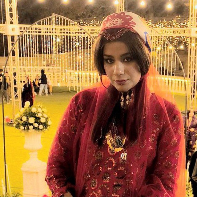 #مهسا_شفیعی ، از خانواده‌های دادخواه، خواهر جاویدنام پارسا شفیعی، اهل #یاسوج ، در تاریخ ۱۸ دی ۱۴۰۴ در یاسوج توسط مأموران سرکوب جمهوری اسلامی بازداشت شد.

 او هم‌اکنون در زندان مرکزی یاسوج زندانی است.