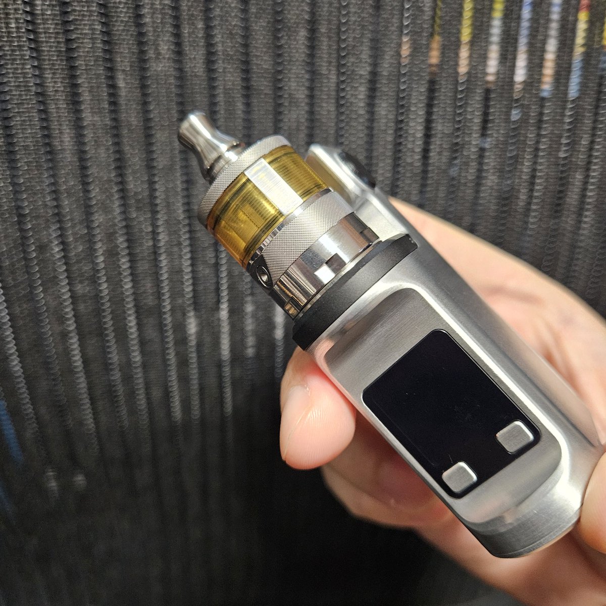 イイエジ tweet media