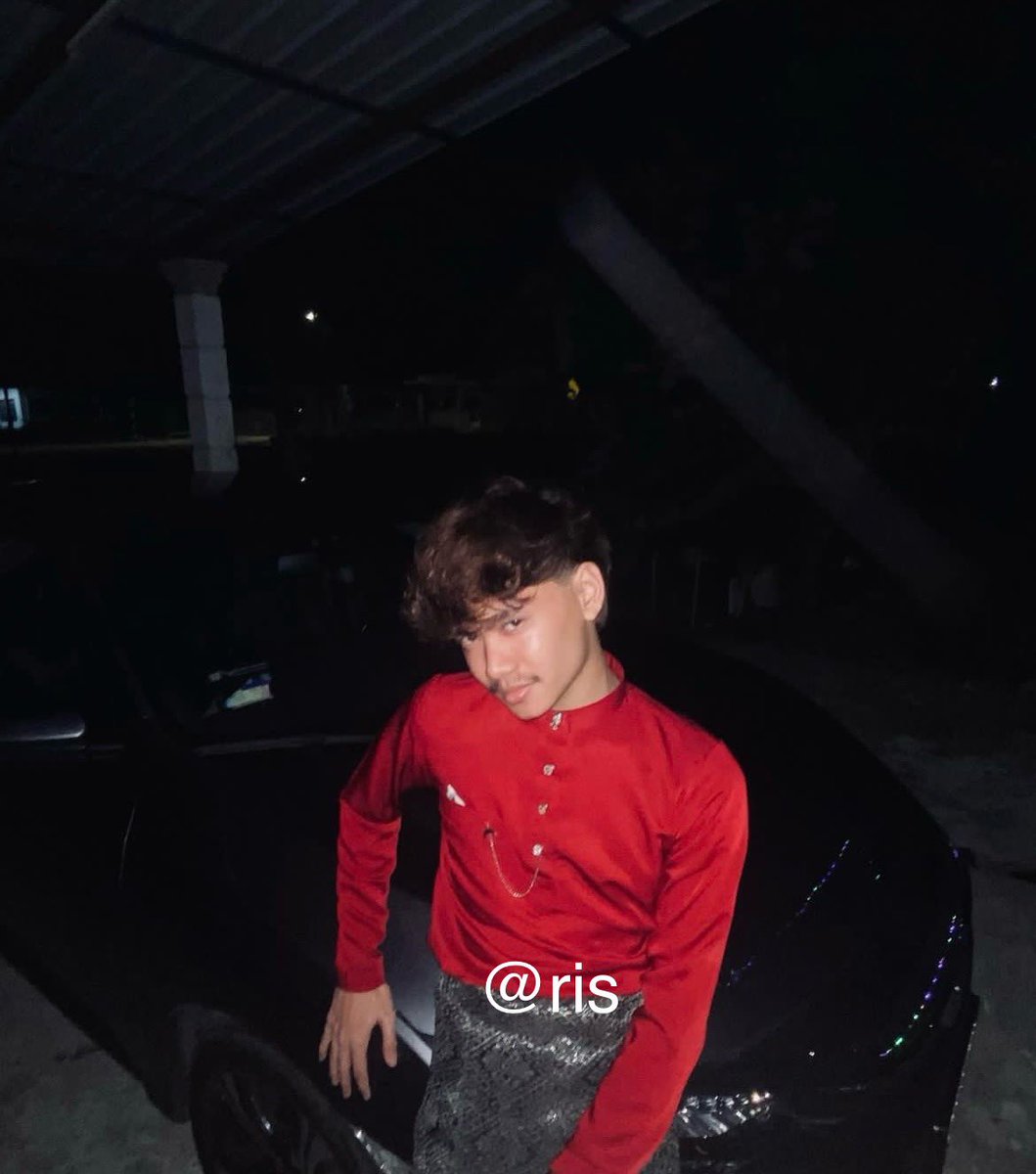 ris tweet media