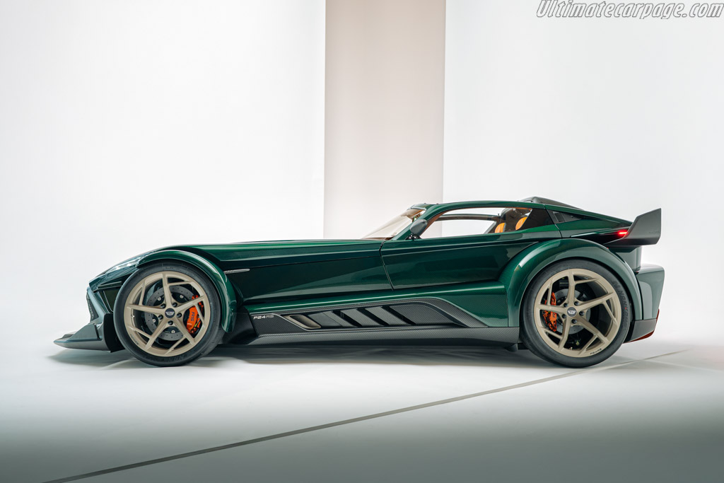 Ultimatecarpage.com tweet media