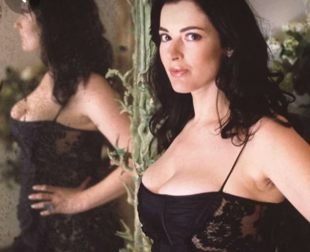 RetroTotty's tweet image. Might have to start watching #GBBO now that #NigellaLawson is a judge on it