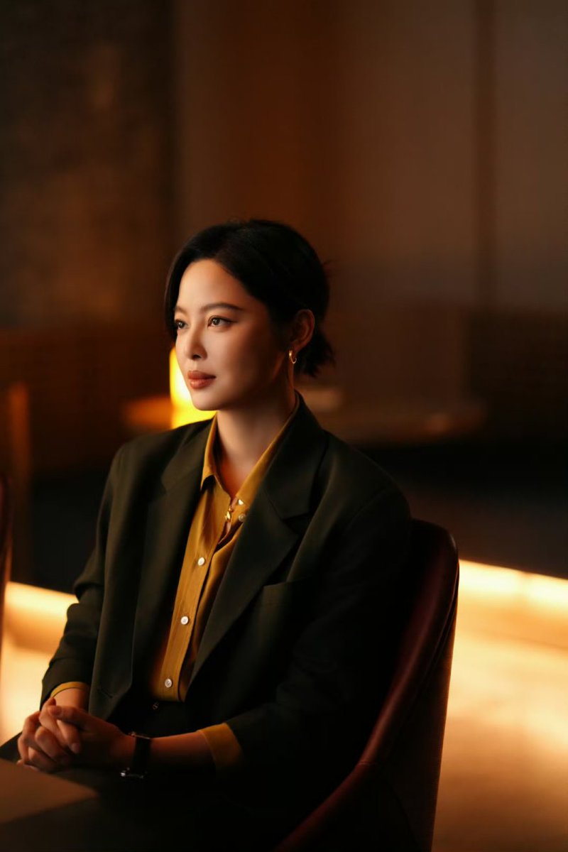 2026/01/26 • ©辛芷蕾STUDIO

Xin Zhilei for the drama "The Inner Eye" stills cut