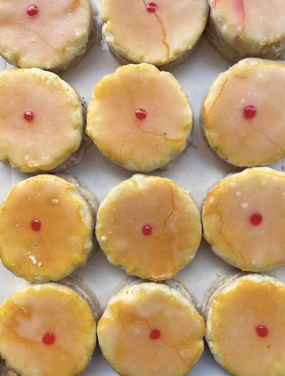 📣CLÁSICOS📣
Los lunes, a veces, parecen días más locos, más caóticos…

Pero en realidad, ¿no crees que deberían ser más locos por el disfrute? 😉 Una ‘torta loca’ de El Colmenero de Alhaurín…te hará ver el día de otro color ✨

elcolmenero.com