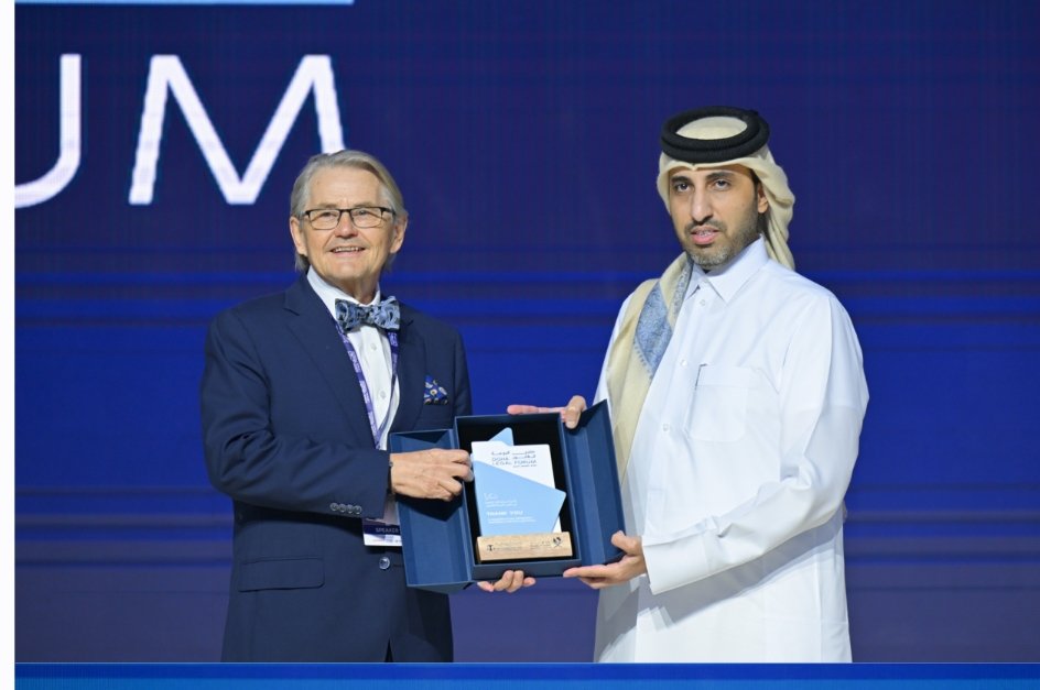 An honour and a pleasure to speak at the prestigious Doha Legal Forum today in Qatar on Public Private Partnerships. #arbitralis #dohalegalforum2026 #dohalegalforum26 #Qatar #P3 #PPP #disputeresolution #arbitration