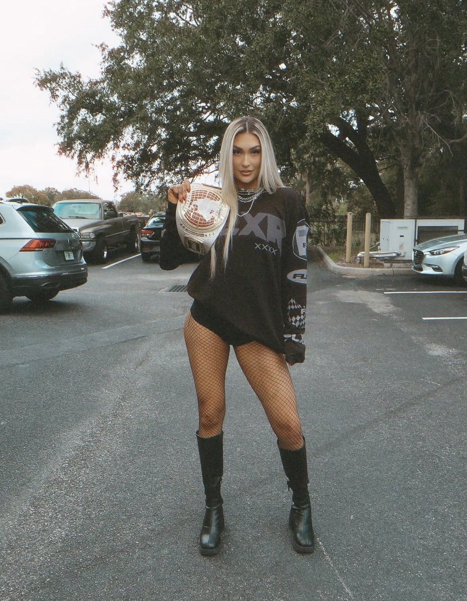 Cultivate the mind. 〢 NOT @izzi_wwe tweet media