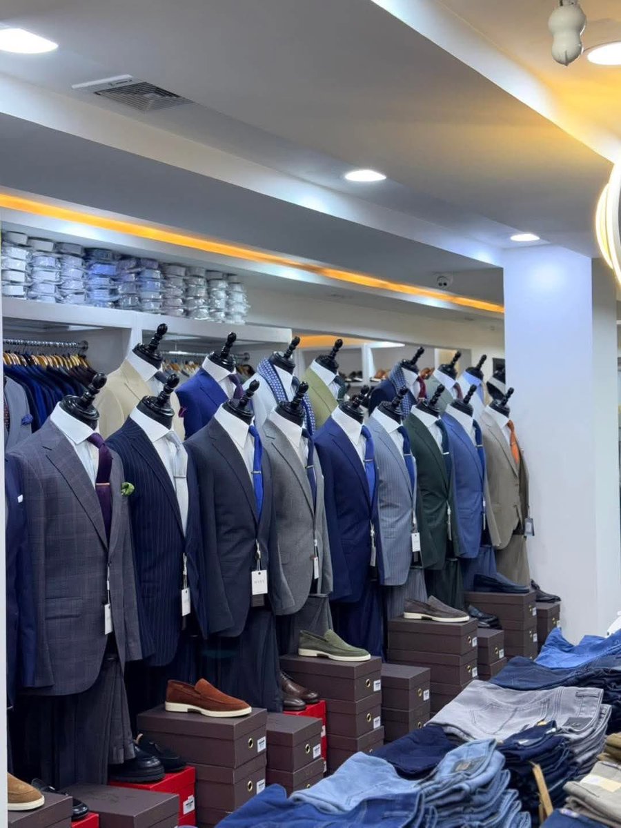 Celebrity Tailor tweet media