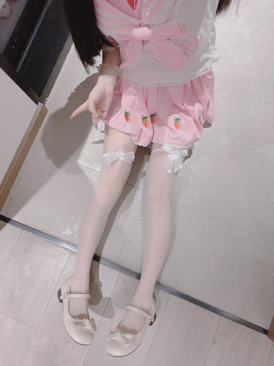 一张腿
<a href="/sktwober/">流川枫学长</a>
 
<a href="/sktworel/">纯情大叔</a>

<a href="/sktwolris/">小妹の日常</a>

<a href="/sktwobba/">小猪日常</a>