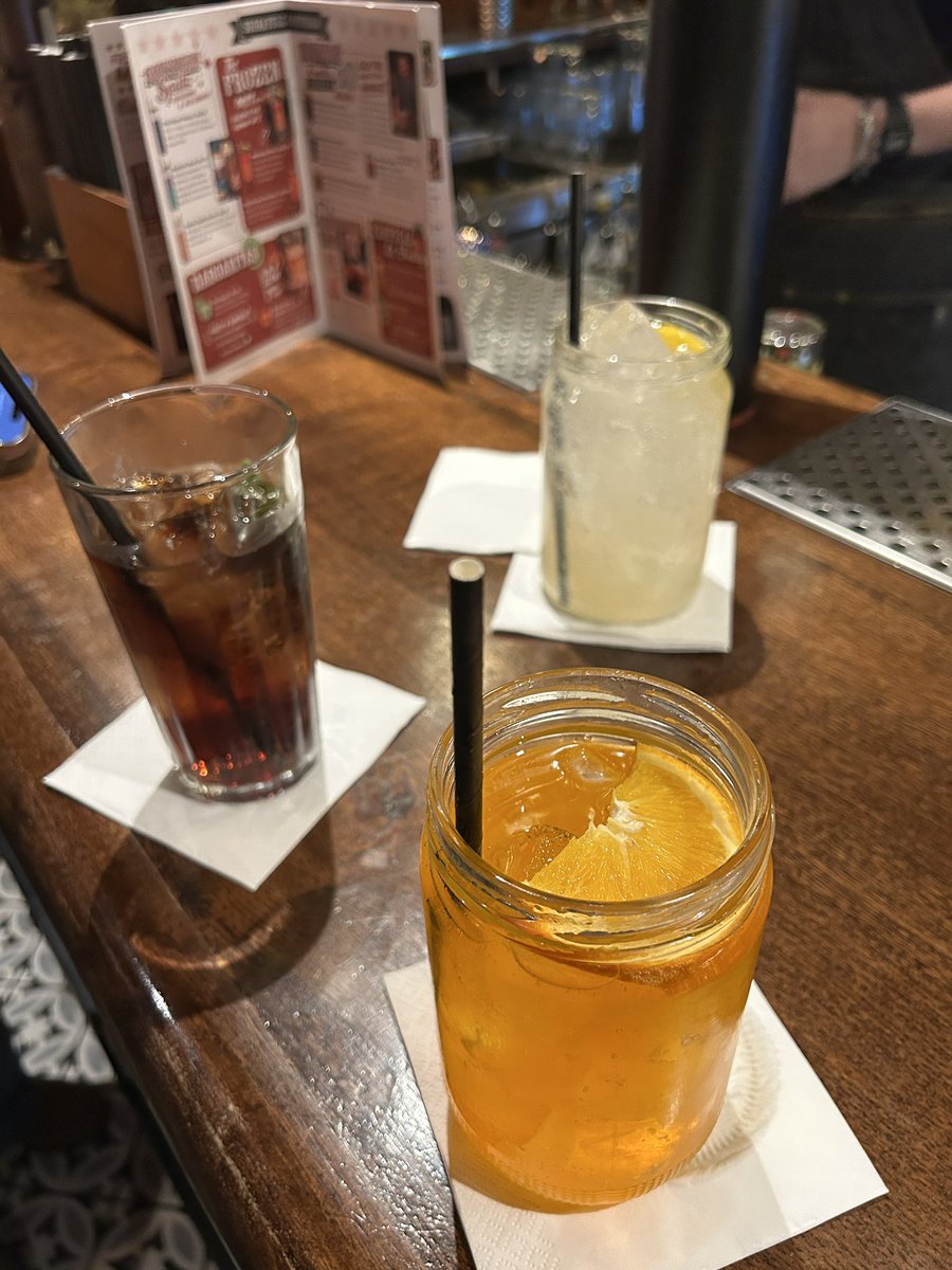 mettamess's tweet image. Drunk off that orangeade #sober