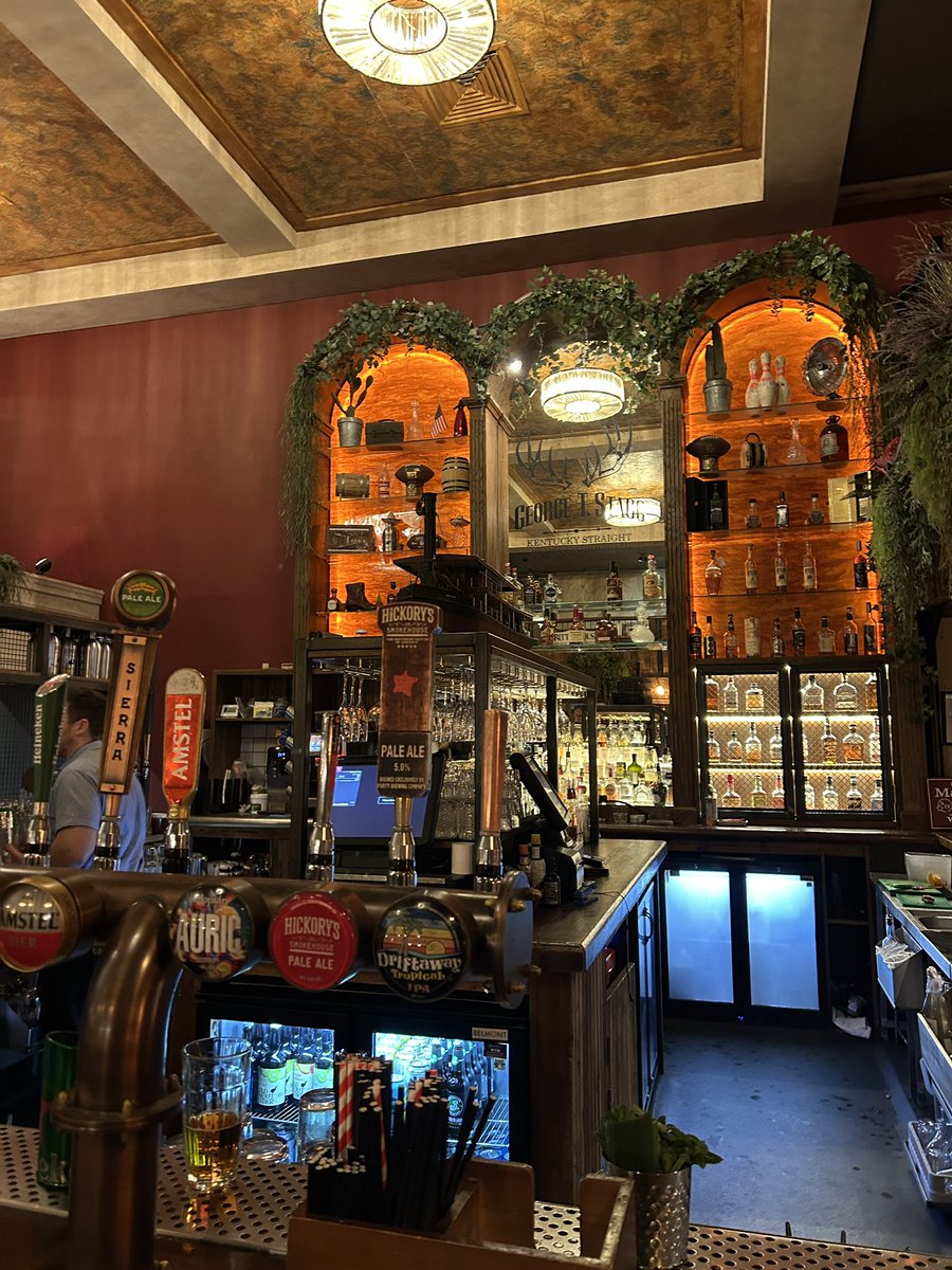 mettamess's tweet image. Drunk off that orangeade #sober