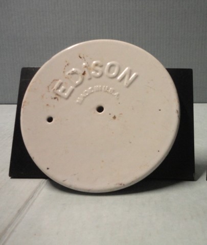 steamtownnhs's tweet image. This #MuseumMonday post is all about battery jars, chargers and relays! Batteries and battery jars were very important items to use in the railroad industry.  Like the ones pictured from our collection, they were used to power track and signal circuits. 
#SteamtownNHS #Shocking