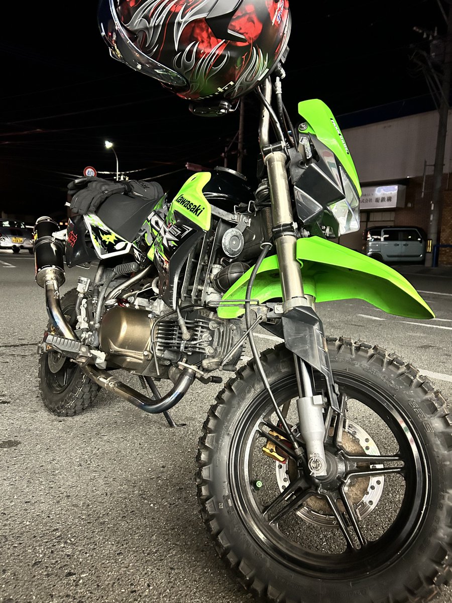 syariohan's tweet photo. 名前🏍shin
性別🏍おっさん
住み🏍八女
愛車🏍streettripleRS 2020   
              スーパーカブ110 ja07
              KSR110
そろそろ大台にのりそうなので更新、そしてまた飛ばされた笑 https://t.co/fkZ9q59JdN