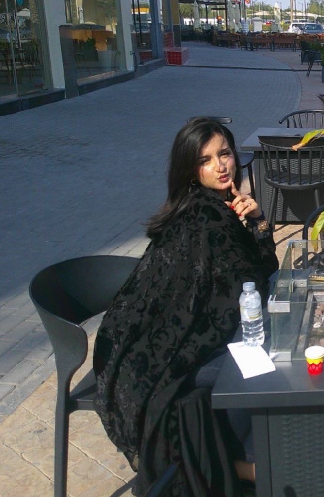 classicheroften's tweet image. Morning date❣️ #loveit