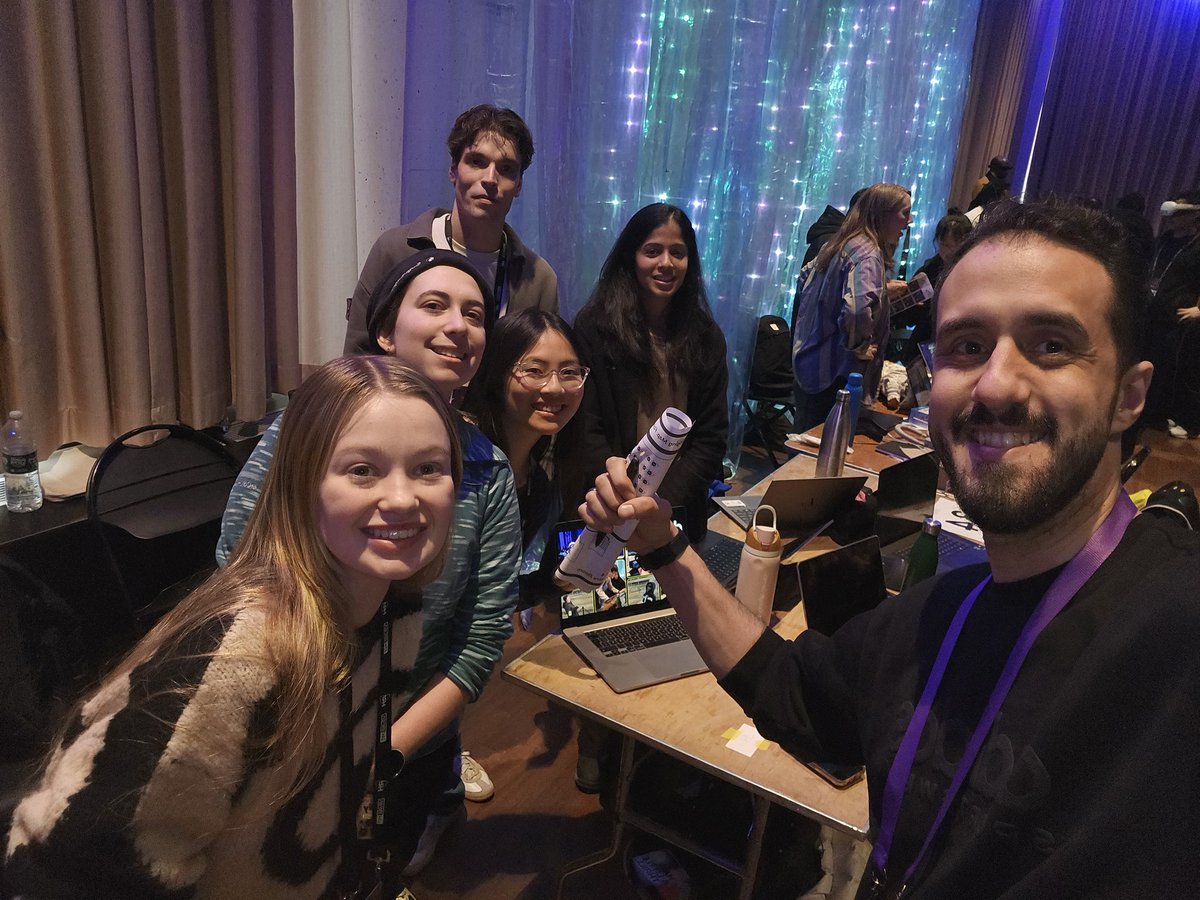 Akram Zeyada tweet media