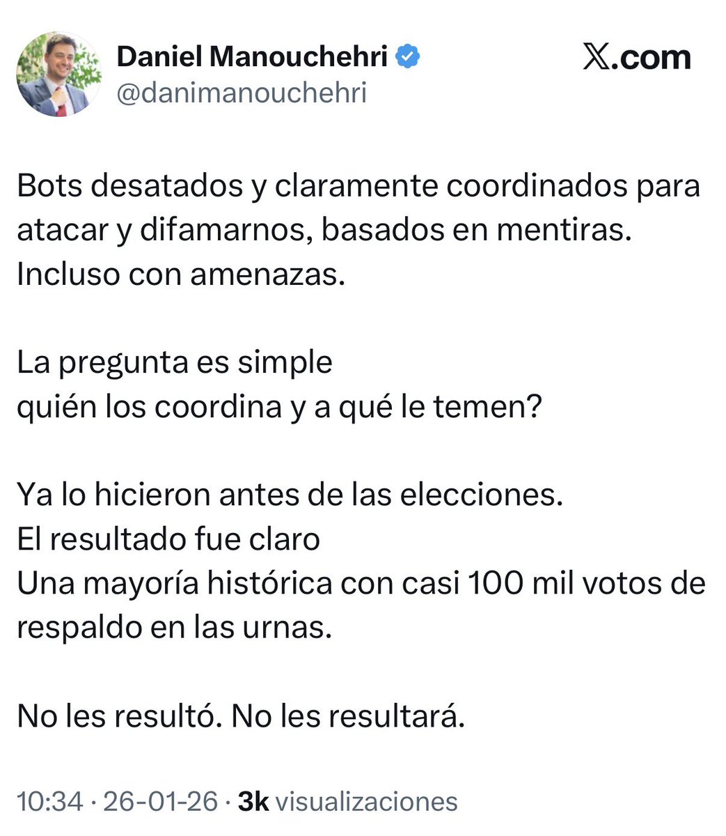 El maricón histérico y con un suegro corrupto de <a href="/danimanouchehri/">Daniel Manouchehri</a> nuevamente hablando de bots cuando lo atacan al pobre diputado indefenso.

Entiende CTM que nadie nos paga. Dedícate a legislar en vez de andar viendo enemigos ficticios donde no los hay, aweonao.