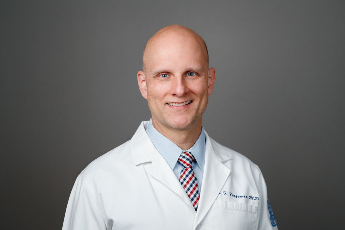 HSpecialSurgery's tweet photo. HSS has named Austin T. Fragomen, MD, as Chief of the Limb Lengthening and Complex Reconstruction Service. Dr. Fragomen succeeds S. Robert Rozbruch, MD, who founded the service in 2005 and has led it with distinction over the past 20 years.

https://t.co/h7IaN2iNAh https://t.co/WGQqx90spS