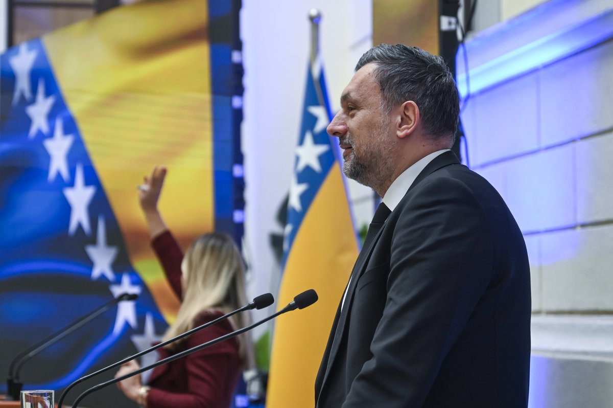 natobih's tweet photo. Reaffirming our continued partnership with BiH🇧🇦, NHQSa Chief Political-Military Advisory Branch, Christian Haupt and Head of @NATO PESC, Ambassador Vladimir Vucinic attended the New Year’s Reception hosted by the 🇧🇦Foreign Minister @dinokonakovic.
@mfa_bih #WeArePartners https://t.co/RIGKbGfYxp