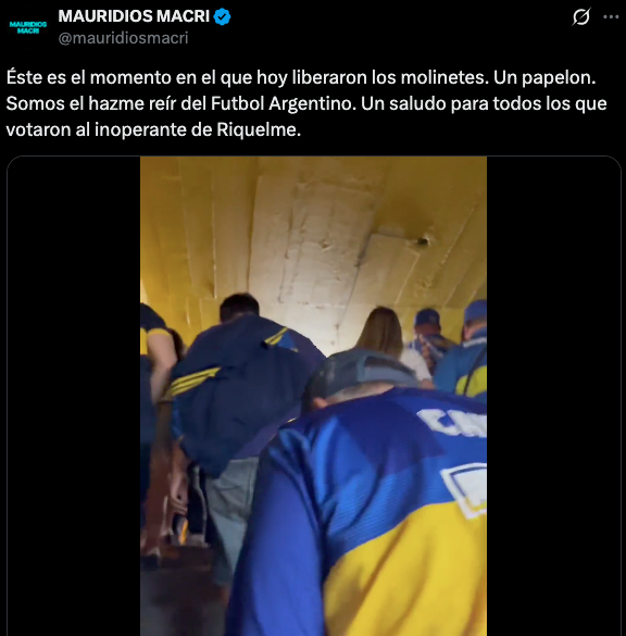 Matias Castillo, los displicentes y todos los trolls estan repitiendo que ayer se liberaron molinetes, que Boca metió gente para tapar huecos. Ayer el dia mas caluroso del año vos viste gente con campera????
Estos topos anti Boca son peores que la contra.