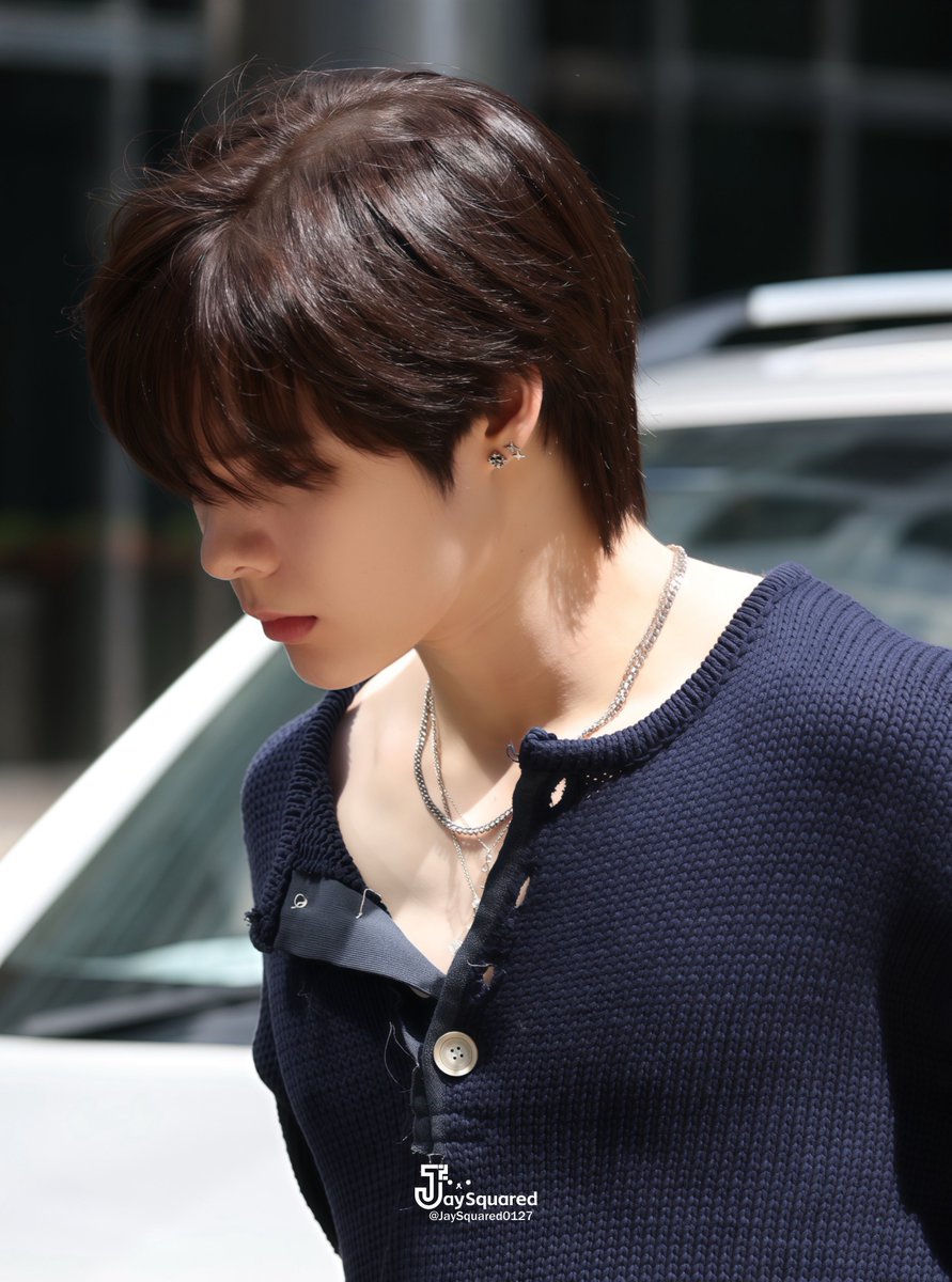 JaySquared0127's tweet photo. 250629 LONDON 
あの日、陽射しは程よく、君はまぶしく輝いていた。

#二十歳のジャスティンに幸あれ
#스무살_저스틴의_눈부신_미래  
#JustinJayNewEra_Chapter20 https://t.co/gc34qDEoXk