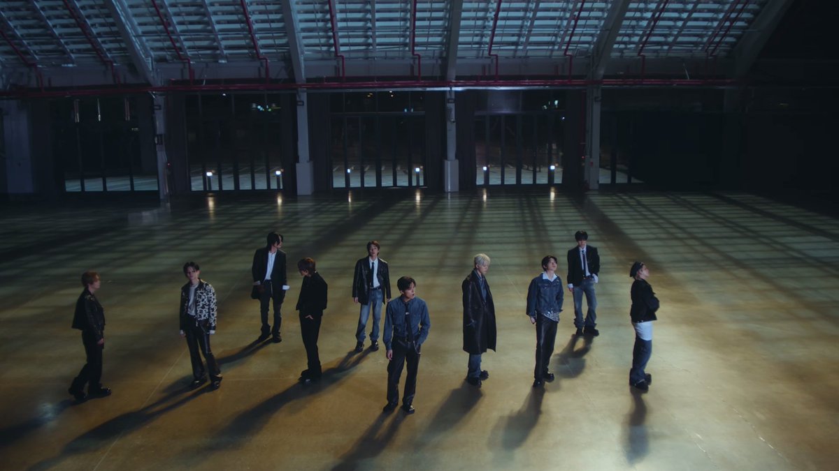 YGFacts_sprt's tweet photo. TREASURE releases "BETTER THAN ME" Special Film to celebrate their 2000 days together with TREASURE MAKERs 💎

Watch NOW.
▶️ https://t.co/Nz5TAF4U4f

#TREASURE #트레저 @treasuremembers https://t.co/WuzHOp5OOL