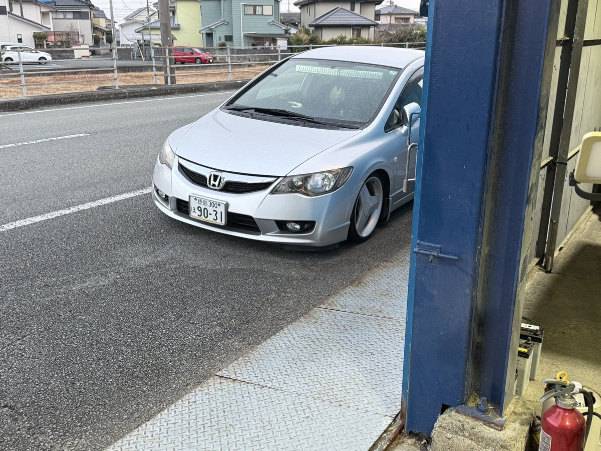 早く買ったホイールリペアして履きたい🥺 セルバッハスペーサー付けな