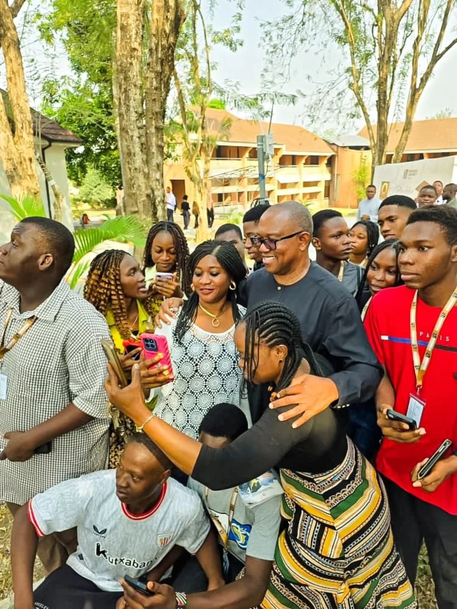 Mallam_jabeer's tweet image. From the page of Mr. Peter Obi.

A Visit to Dominican University, Ibadan: An Experience That Renewed My Hope for Nigeria’s Future.

I left Lagos at 5:30 a.m. and arrived in Ibadan at 8:00 a.m., heading straight to Dominican University to engage with the students and encourage…