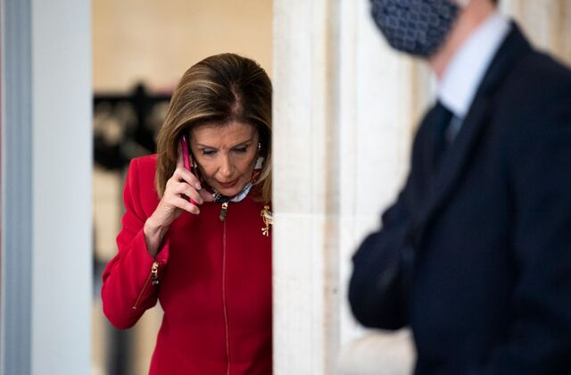 StockSavvyShay's tweet image. Nancy Pelosi disclosed the following call option purchases:

• 20 $GOOGL calls | $150 strike | Jan 2027
• 20 $AMZN calls | $150 strike | Jan 2027
• 20 $NVDA calls | $100 strike | Jan 2027