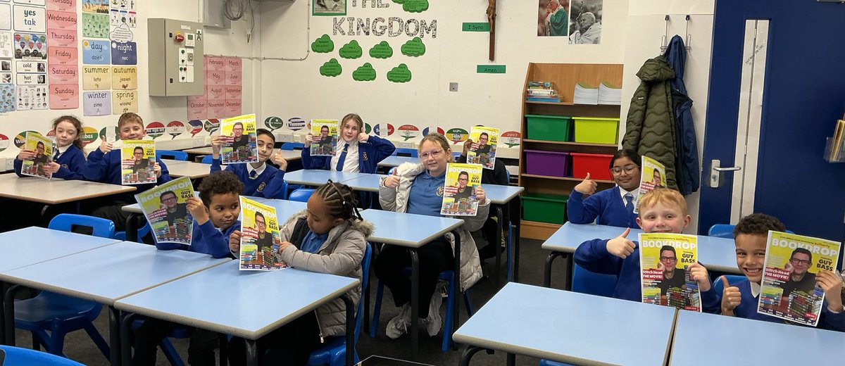 AbbeyPrimary's tweet photo. During our Class Librarians meeting today we were looking at this fabulose new resource from @authorfy. The new #Bookdrop newsletter was a real hit. Parents, this will be emailed to you shortly for you to enjoy some book talk with your child. #reading @OpenUni_RfP Happy reading! https://t.co/cgLu9Bnm3b