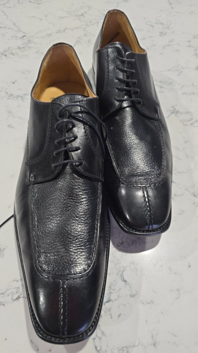 Dress Shoe guy. (@shoebootguy) on Twitter photo 