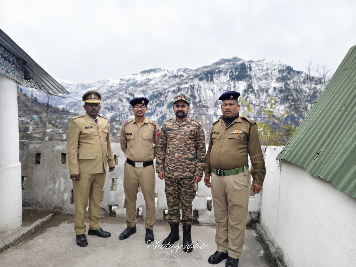tlifeobserver's tweet photo. 🇮🇳 Where dedication meets duty.
BRO 110 RCC celebrated Republic Day at Sarh, honoring the Constitution and the spirit of service in border areas. #RepublicDay2026 #BRO #RepublicDay
#RepublicDayIndia 
@BROindia  @DefenceMinIndia https://t.co/rYSoXPKKO2