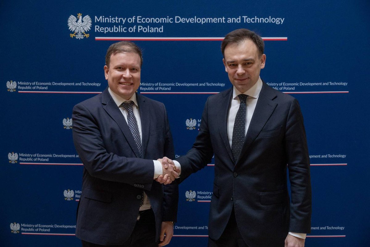 Finland in Poland tweet media