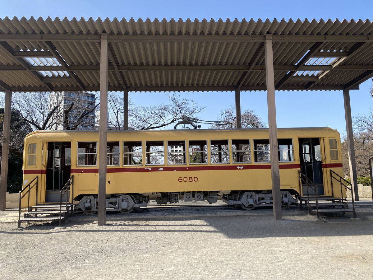 TOKYO241's tweet photo. よく遊びに行く飛鳥山公園
仲良かった韓国の子を思い出す。。
 #キンパとおにぎり https://t.co/ZTu0t6Sn2E
