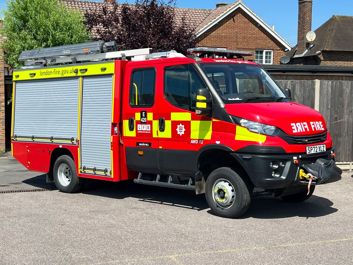 EasternFirePics tweet media