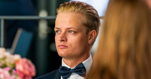 MirrorRoyal's tweet image. Princess's son facing fresh new charges just days before rape trial begins mirror.co.uk/news/royals/pr…