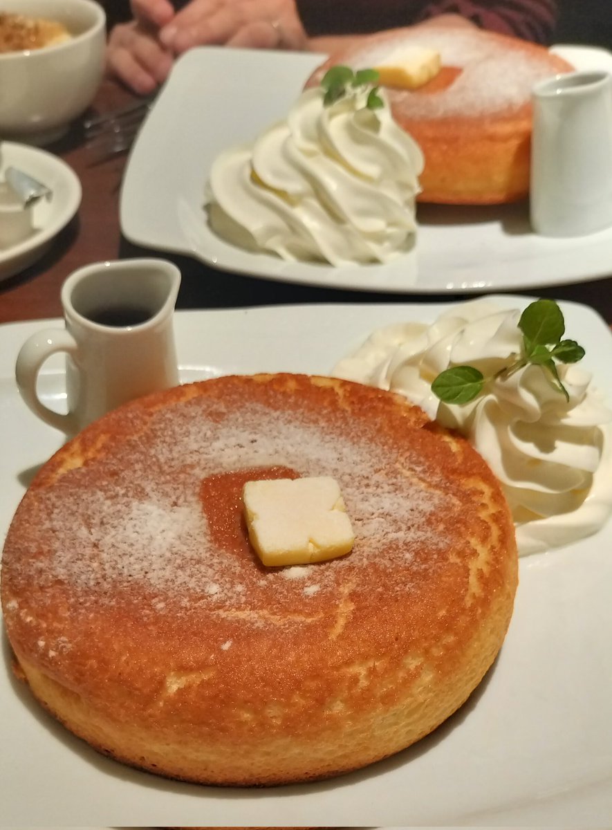 kiriko4432's tweet photo. 先週はTAMTAM、昨日はコナズでパンケーキ
どっちも美味しい！唯一無二感があるのはやっぱりTAMTAMよねぇ😊 https://t.co/rxNjasPg8z