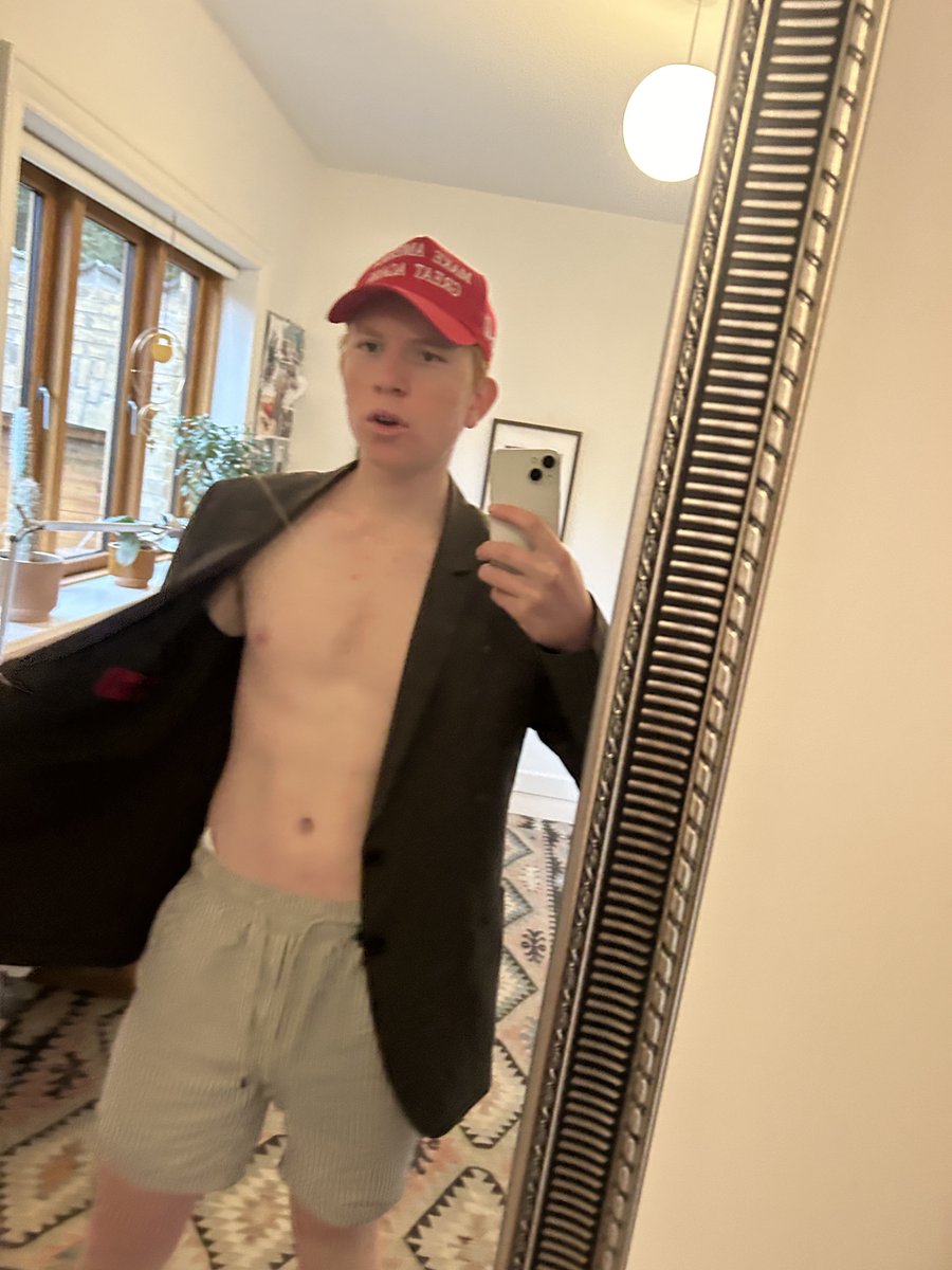Alaska Ginger tweet media