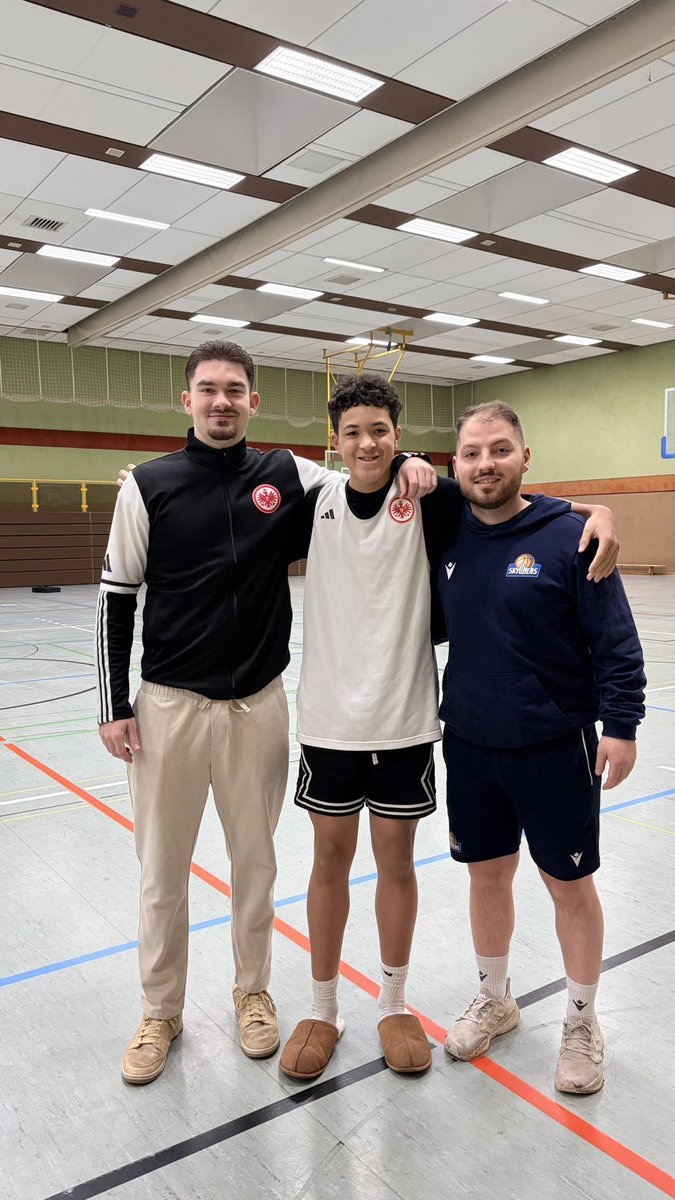 Sherri LeDee ❤️🐘 tweet media