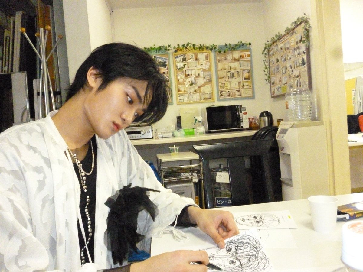 아그야 생일 축하한다22💕
#성민 #태영
#HAPPYTAEYOUNGDAY
#잇츠_태영쓰_벌쓰데이
#크래비티_초절정_깜찍이_김태영_생일