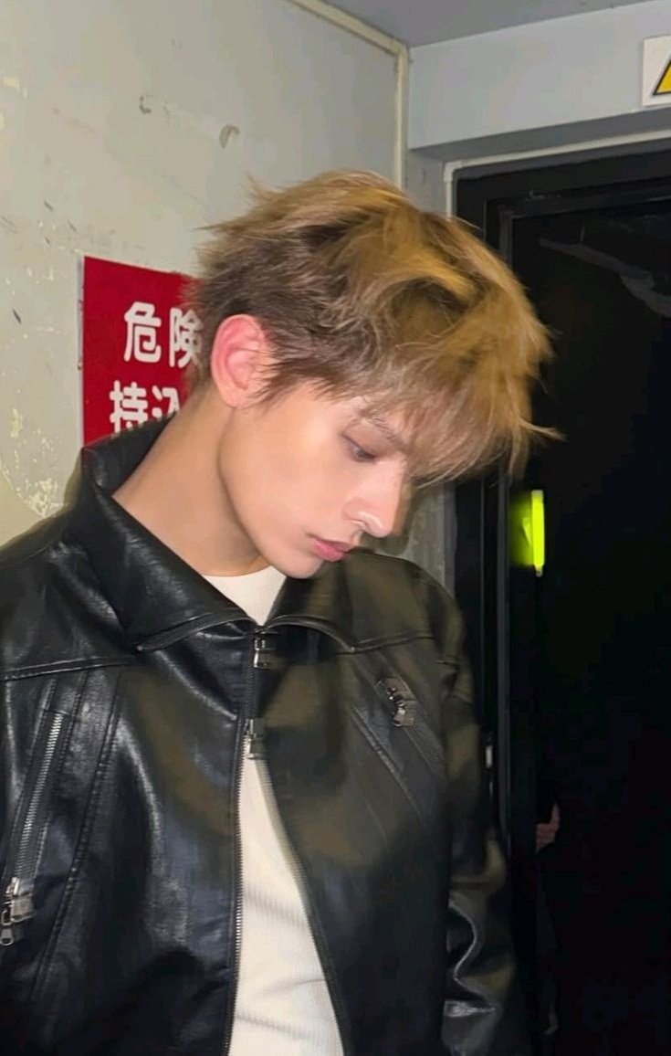 Nanasss🍍 tweet media