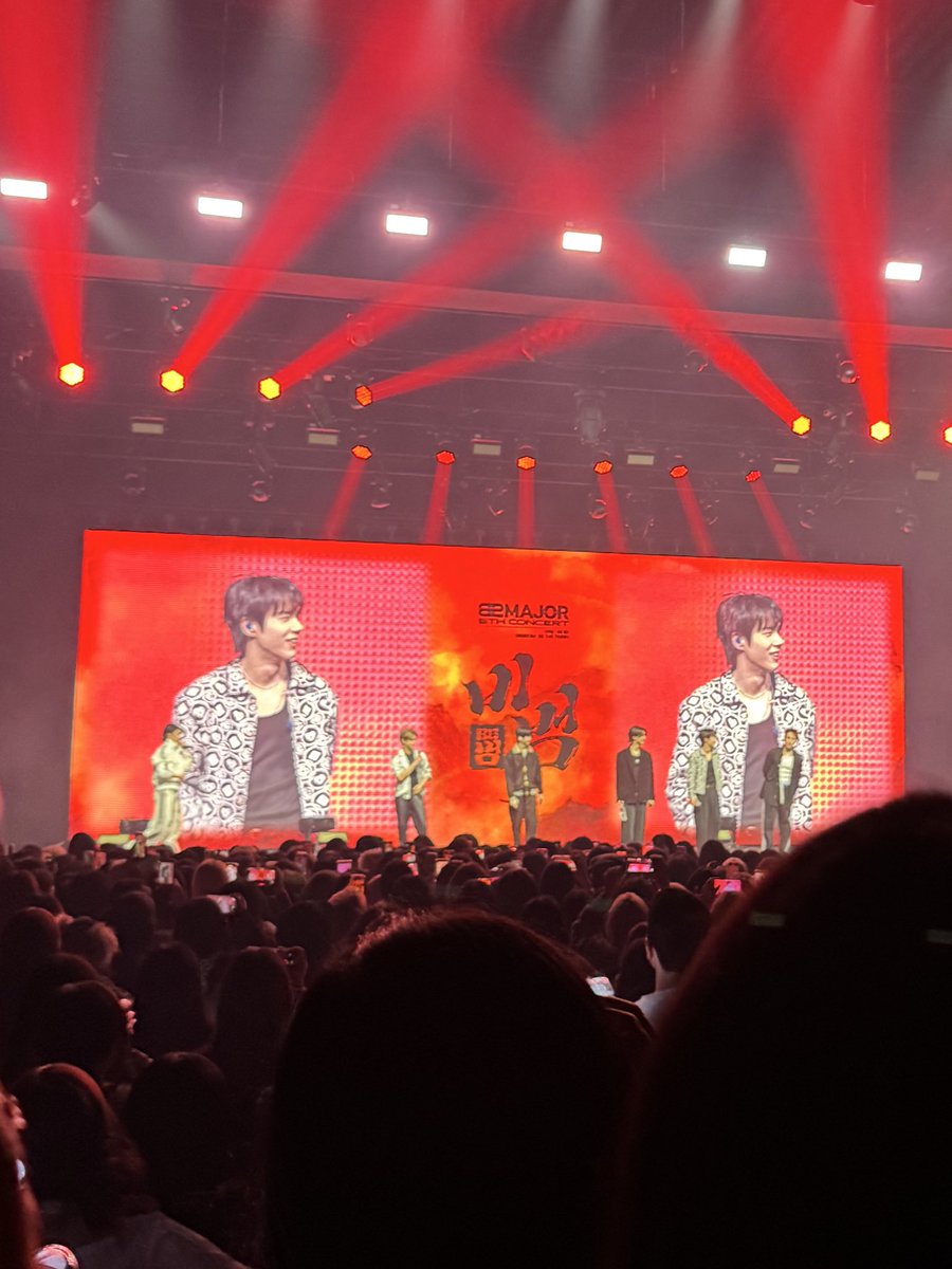 luvanxu's tweet photo. 입덕완 https://t.co/vn7VUYjaJV