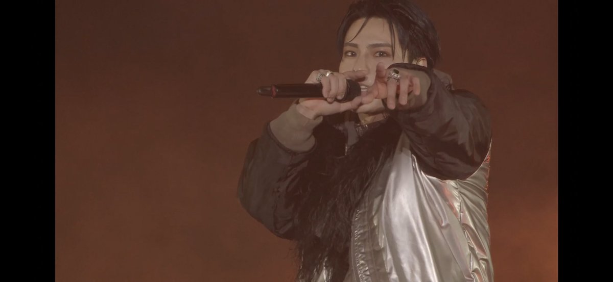 カチョ tweet media