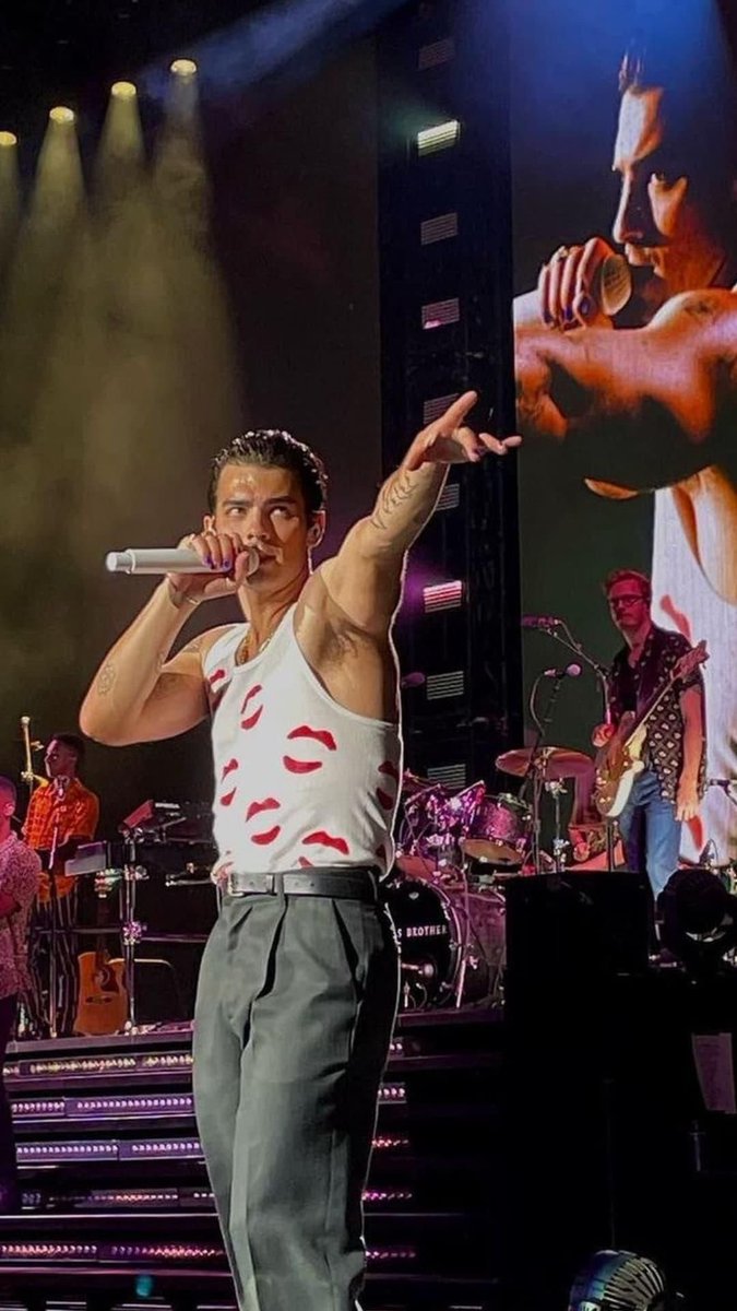 Pits Addict tweet media