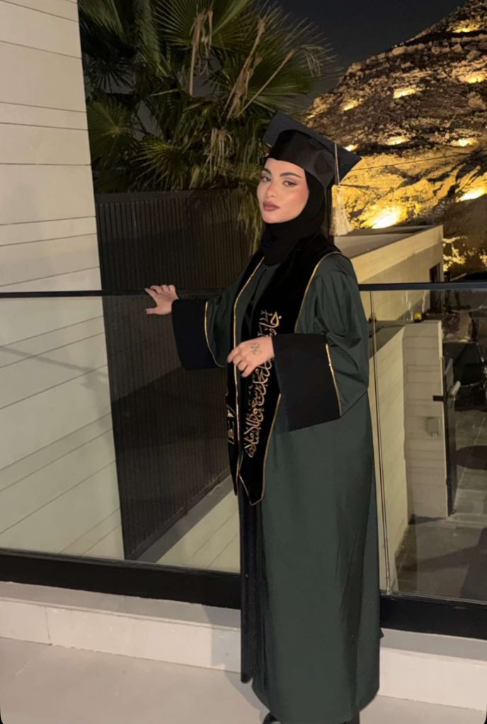 هرمناااا هرمنااا من اجل هذه اللحظة🤍🤍🤍🤍🤍🥹🥹🥹🥹
<a href="/Kadialjuraisy/">كادي الجريسي</a>