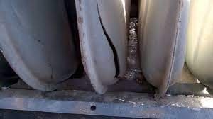 mosafegas's tweet photo. A small crack can be a big danger. Tiny heat exchanger cracks can leak carbon monoxide into your home. Know the signs &amp; stay safe. Read more at https://t.co/JphEJpe3rq ⚠️
#GasSafety #COAwareness #HVACSafety #HomeSafety #WinterSafety https://t.co/m00YdE8KeA